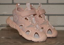 Сандалії / Босоніжки дитячі із закритим носком