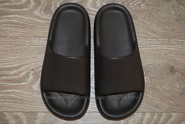 Шльопанці жіночі