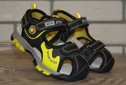 Сандалії дитячі із закритим носком чорні з жовтим