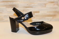 Босоножки женские черные лаковые на каблуке б1100