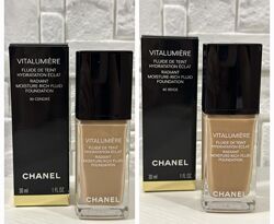 Тональний крем Chanel Vitalumere 