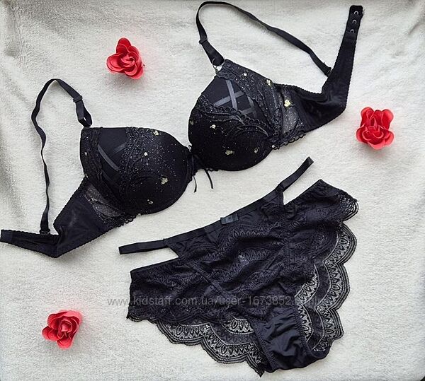 Чорний комплект білизни