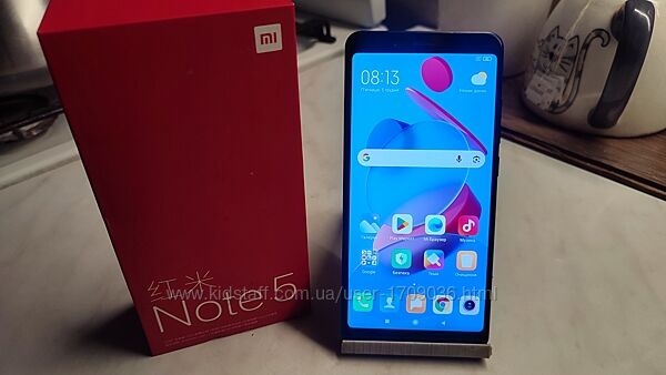 Продам смартфон Xiaomi Redmi Note 5,4/64 ГБ.