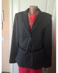 Пиджак женский серый с кожаным поясом comma код С2082