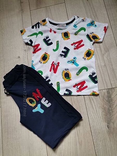 Детский летний костюм для мальчика с буквами бело-синего цвет на 7 ле