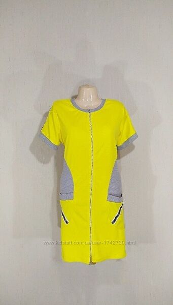 Женский трикотажный халат на молнии с карманами