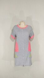 Женский трикотажный халат на молнии с карманами