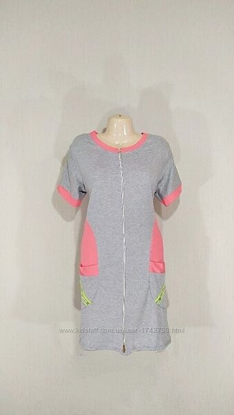 Женский трикотажный халат на молнии с карманами