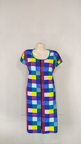 Женский трикотажный халат на молнии с карманами и поясом