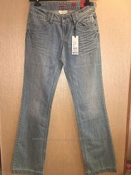 Новые джинсы, Германия - р.36 евро
