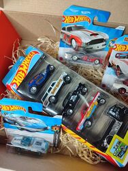 Подарунковий набір Hot wheels 