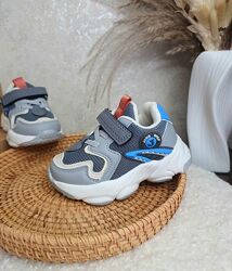 Дитячі кросівки для хлопчика 21 22 23 24 25 сірі