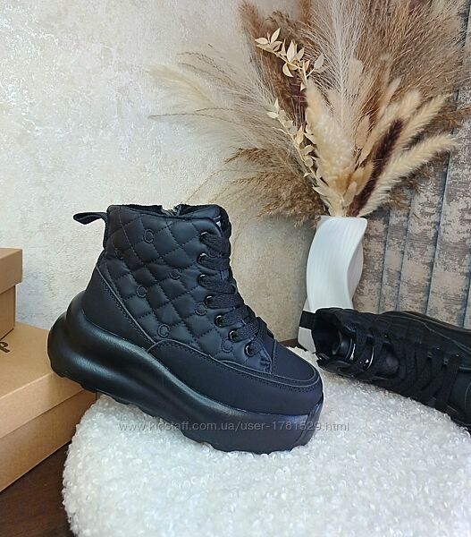 Дитячі демісезонні черевики для дівчинки 33 34