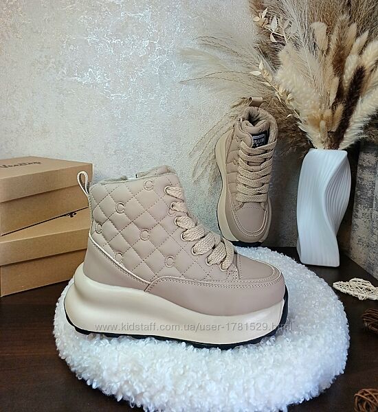 Дитячі демісезонні черевики для дівчинки 34