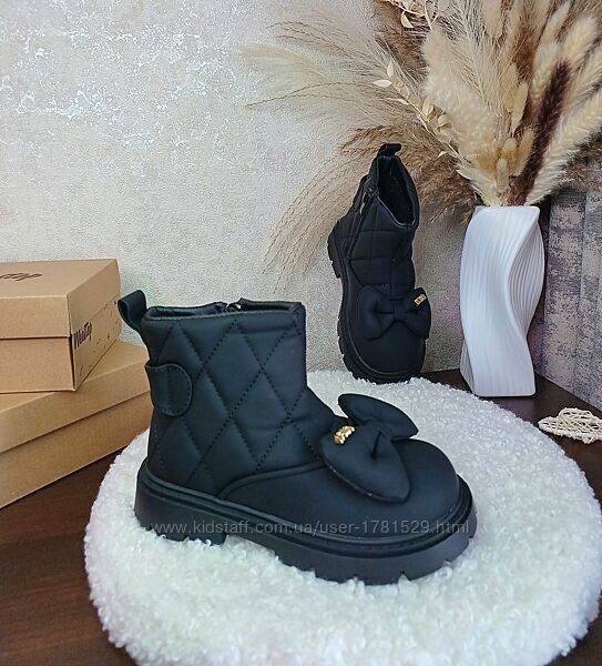Дитячі демісезонні черевики для дівчинки 29 30