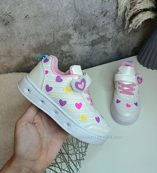 Дитячі кросівки для дівчинки 27 28 29 30 31 32