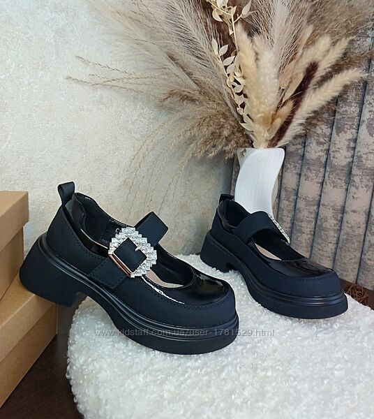 Дитячі шкільні туфлі для дівчинки 30 31 32 34 35