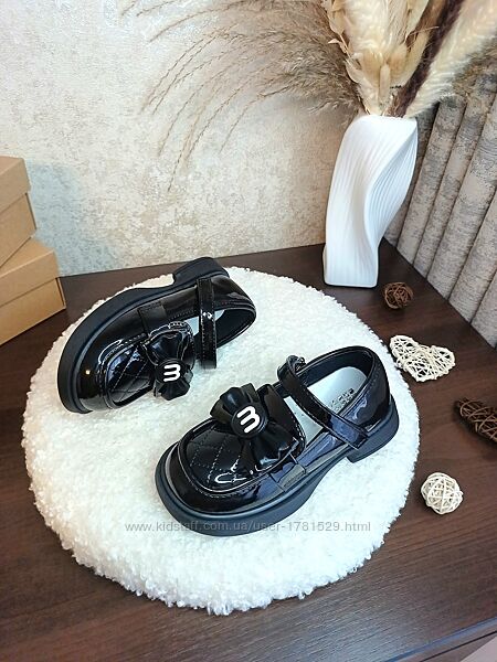 Дитячі туфлі для дівчинки 28 29 30