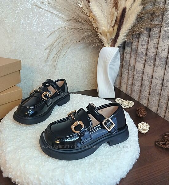 Дитячі туфлі шкільні 28 30 для дівчинки