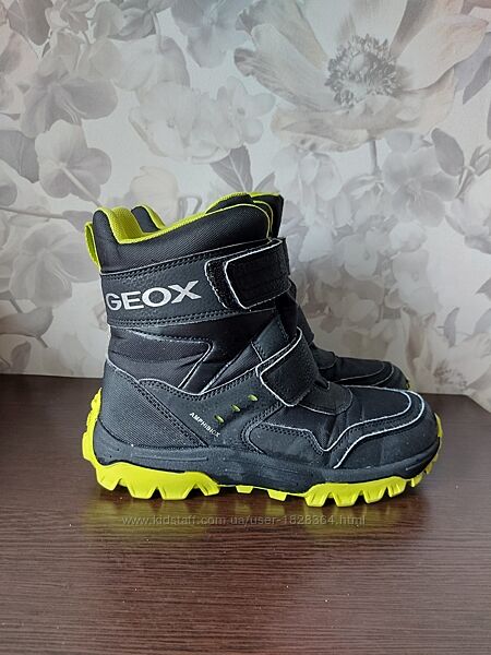 Чоботи зимові Geox в ідеальному стані