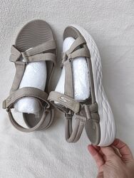 сандалии Skechers США р.39 стелька 26см