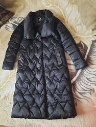 Пуховик с брошками