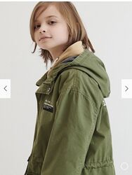 Reserved легка вітровка-парка хлопчику р. 158-164 б/в