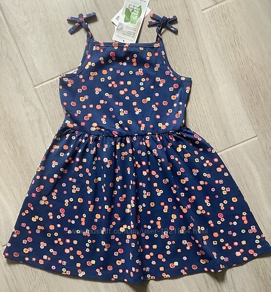 Сарафан производство C&A, Palomino, Германия. Рост 110 см.