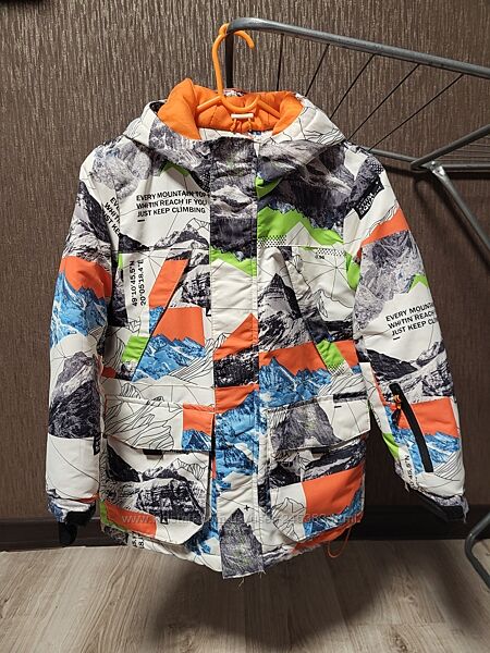 Куртка для хлопчика фірми Reserved, зимова, розмір 140