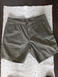 Шорти h&m гарний стан