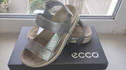 Босоніжки ECCO Flowt 36р