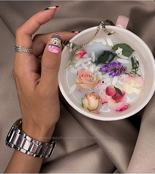 Kutnyakova Kristina - Все курсы. Комбинированный маникюр. Дизайн ногтей