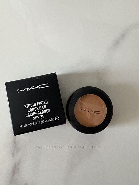 Хайлайтер пудра тональні MAC Clinique, Make up