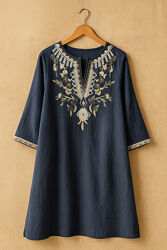 Туніка з вишивкою темно-синя вільного крою
