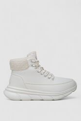 Кросівки жіночі зимові на хутрі