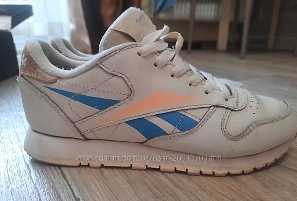 Продам кросівки Reebok на хлопчика, розмір 35, довжина вустілки 22 см