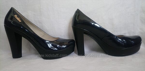 Туфлі темно-сині лакові р.39 підбор і платформа, бренд Fiore Gold