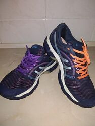 Кросівки ASICS