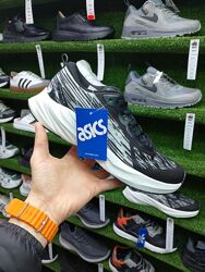 Чоловічі кросівки Asics Novablast 3