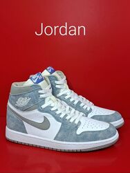 Кожаные кроссовки Jordan 1 Retro High Hyper Royal Smoke Grey Оригинал