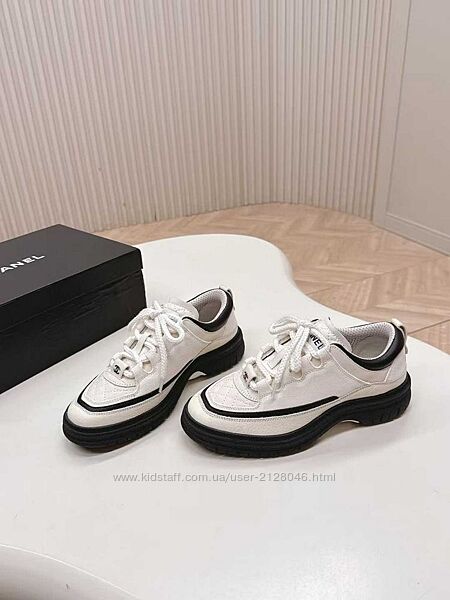 Кросівки Chanel