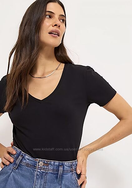 Футболка George M жіноча базова з v-подібним вирізом