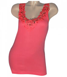 Ажурна майка на широких бретельках