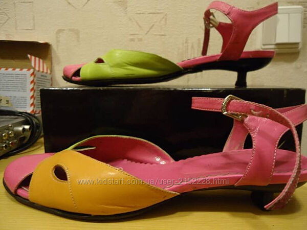 Туфли босоножки Carlo Pazolini Patrick Cox кожа 39-40. Цена за всё