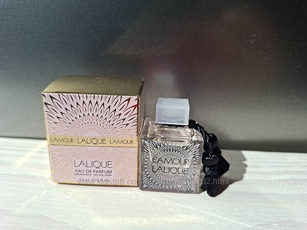 Elizabeth Arden и Lalique  миниатюры