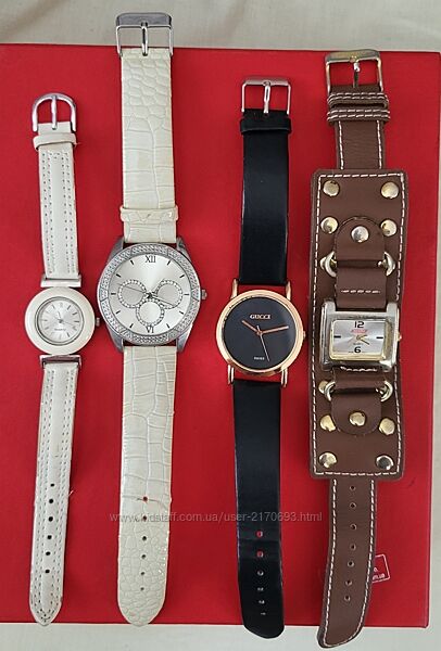 Жіночий наручний годинник 