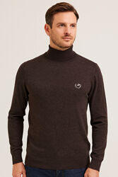 Светр/гольф/ Harvey Miller