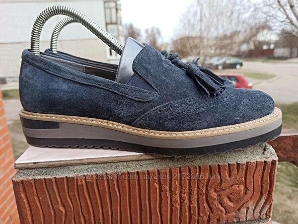 Замшеві туфлі лофери Anna Field .