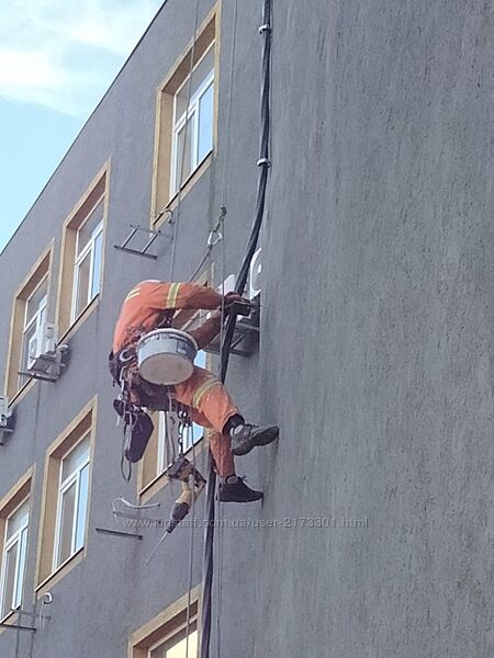 Высотные работы утеплениепрофессиональными альпинистами Одесса.