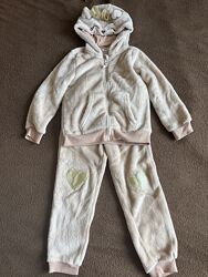 Плюшевий костюмчик Sinsay, 122 см 